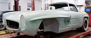 Mercedes Benz 300 SL roadster service